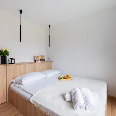 Lejlighed Batorego 18 White Prywatne Mieszkanie 300m Od Metra Pole Mokotowskie I Sgh Samodzielne Zameldowanie! Self Check-in System! Warszawa