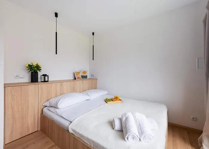 Apartament Batorego 18 White Prywatne Mieszkanie 300m Od Metra Pole Mokotowskie I Sgh Samodzielne Zameldowanie! Self Check-in System! Warszawa