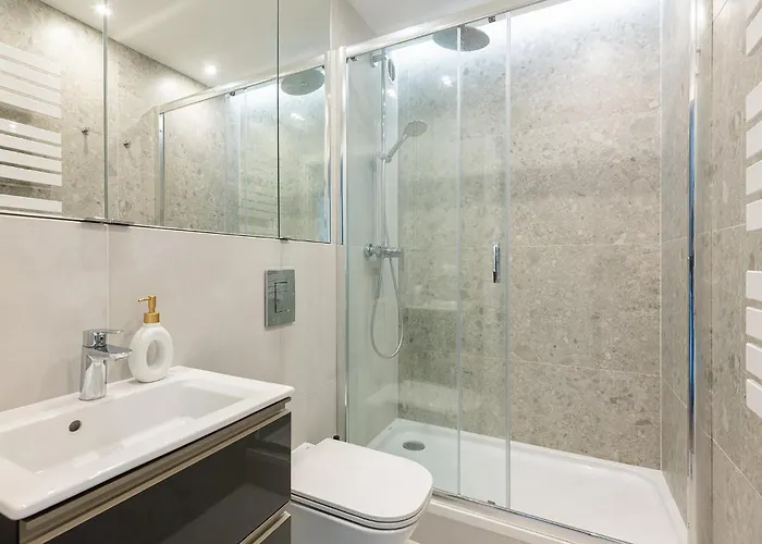 Batorego 18 White Prywatne Mieszkanie 300m Od Metra Pole Mokotowskie I Sgh Samodzielne Zameldowanie! Self Check-in System! Apartament