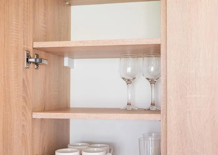 Batorego 18 White Prywatne Mieszkanie 300m Od Metra Pole Mokotowskie I Sgh Samodzielne Zameldowanie! Self Check-in System! *