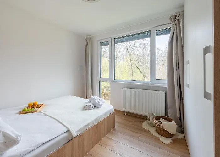 דירה Batorego 18 White Prywatne Mieszkanie 300m Od Metra Pole Mokotowskie I Sgh Samodzielne Zameldowanie! Self Check-in System! *