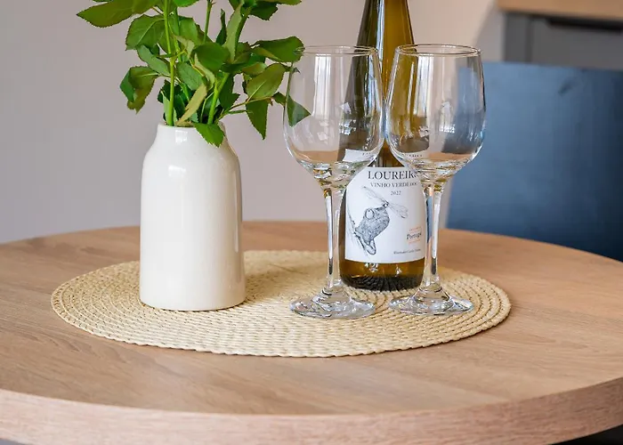 דירה Batorego 18 White Prywatne Mieszkanie 300m Od Metra Pole Mokotowskie I Sgh Samodzielne Zameldowanie! Self Check-in System!