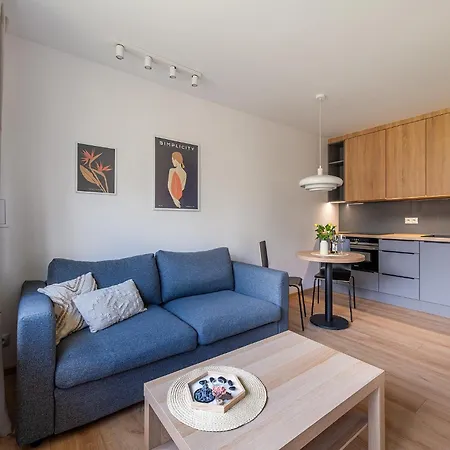 Batorego 18 White Prywatne Mieszkanie 300m Od Metra Pole Mokotowskie I Sgh Samodzielne Zameldowanie! Self Check-in System! Varsovie