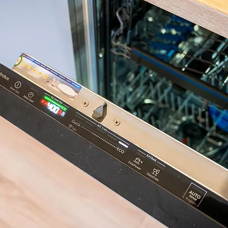 Batorego 18 White Prywatne Mieszkanie 300m Od Metra Pole Mokotowskie I Sgh Samodzielne Zameldowanie! Self Check-in System! Appartement